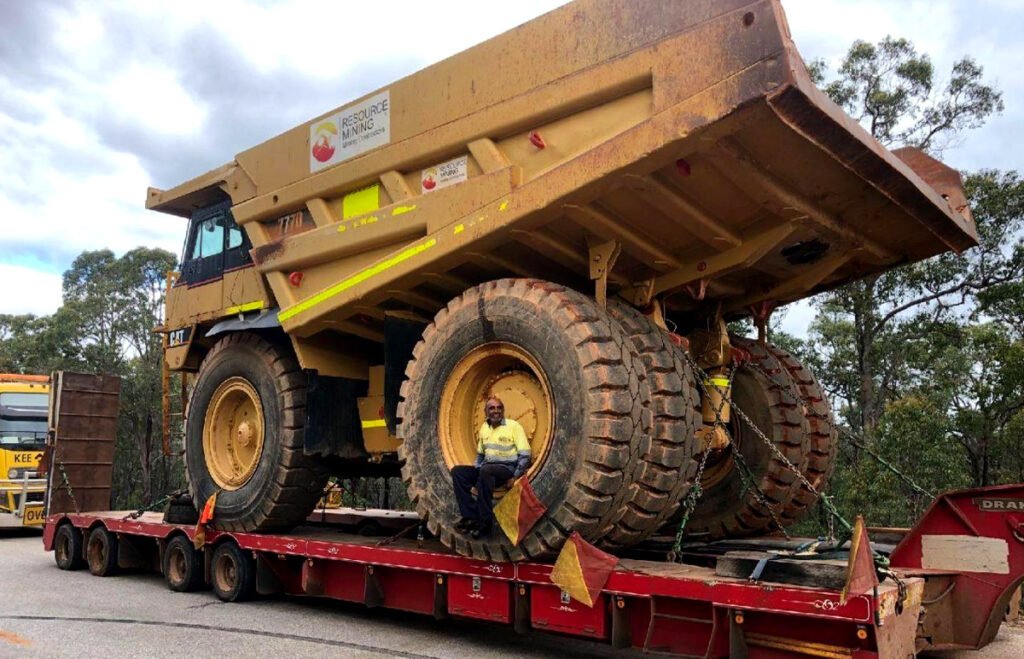 Detroit Heavy Machinery Transport